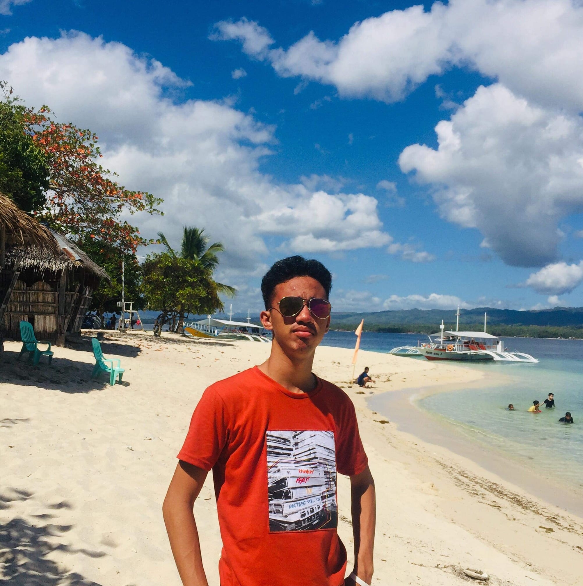 57393221_725094731226201_7577936388918607872_n